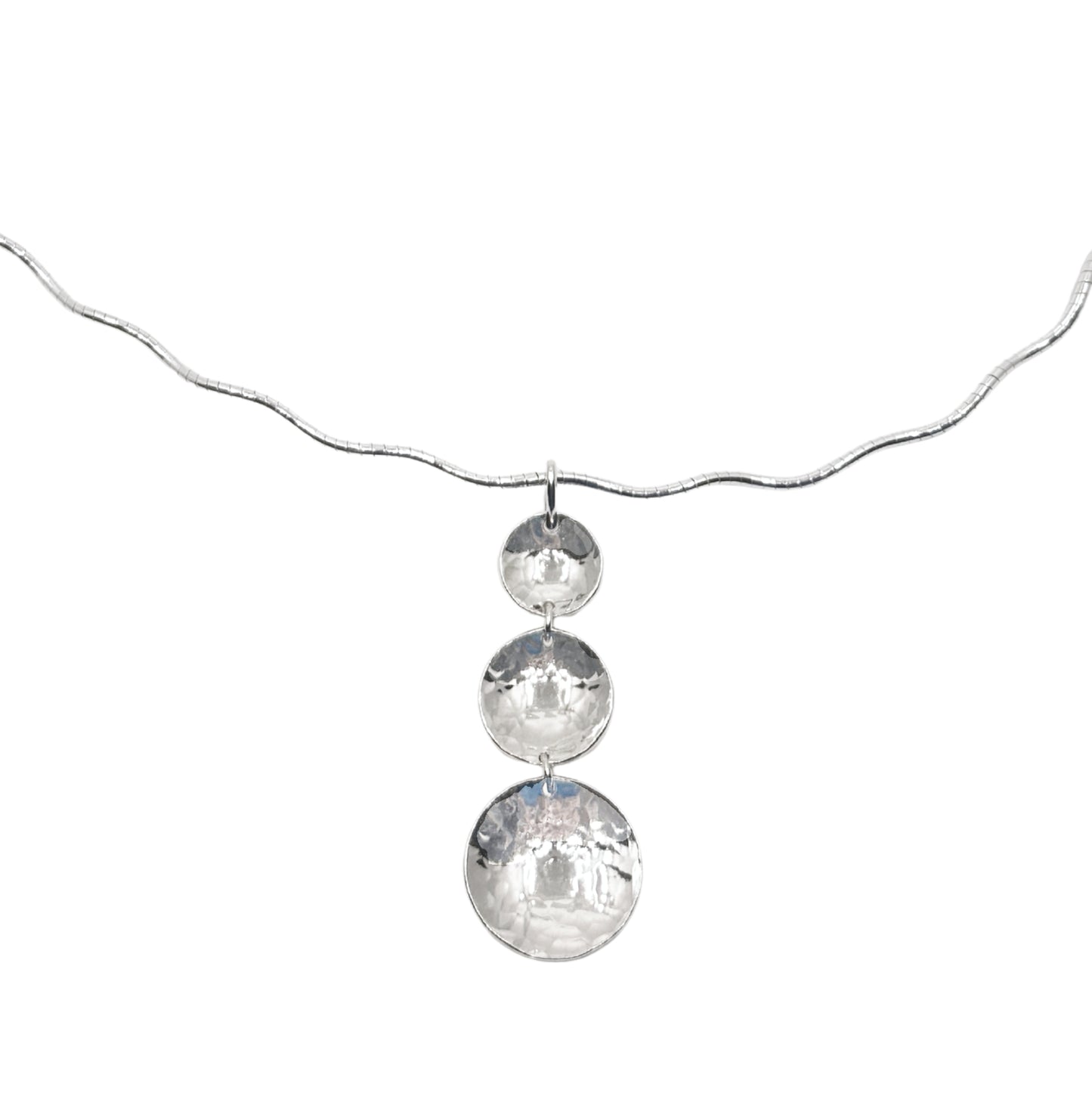 Cherish Textured Domed Statement Circle Pendant on Wavy Neckwire