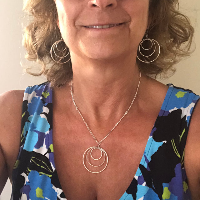 Harmony Circle Pendant Short Necklace
