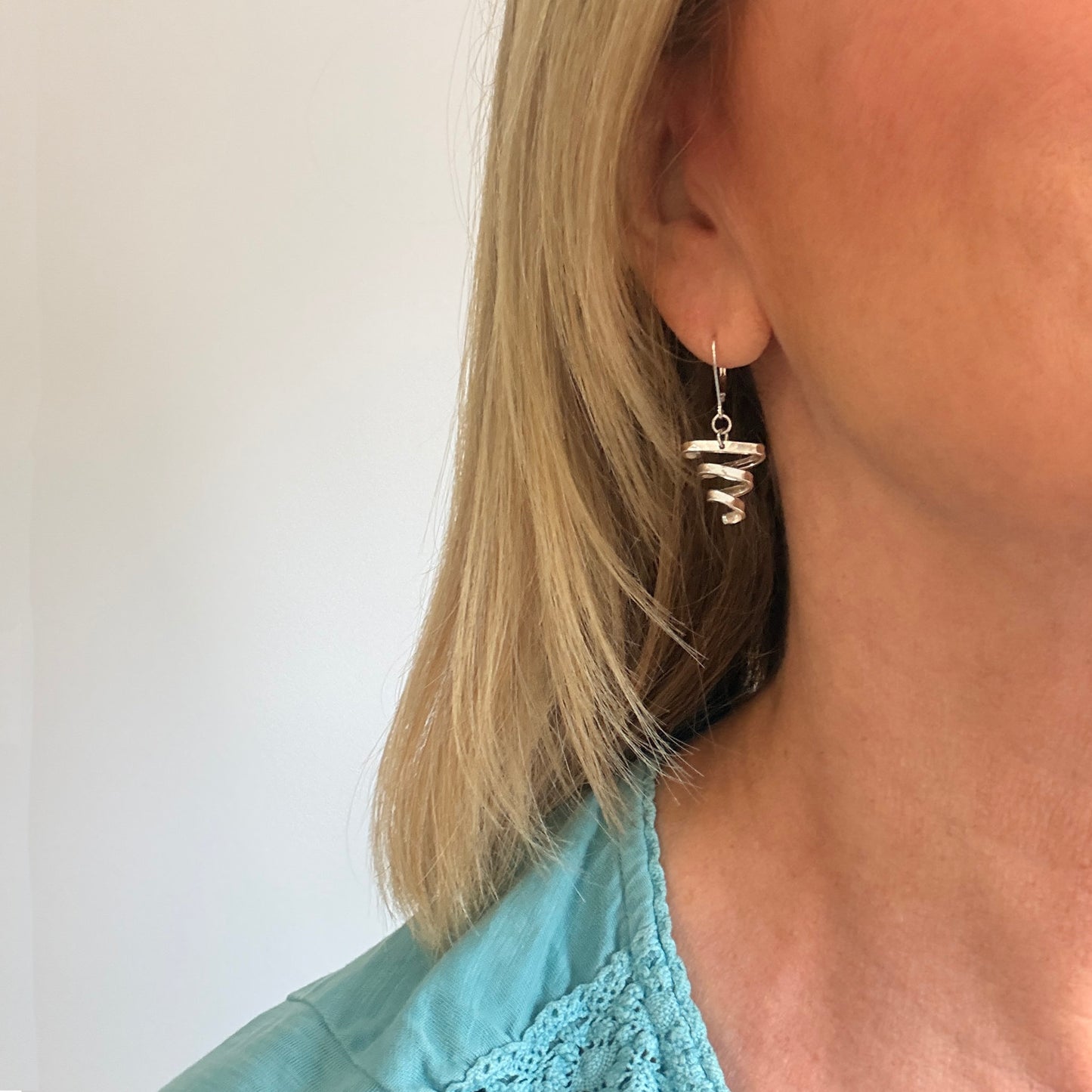 Synergy Wavy Dainty Leverback Earrings