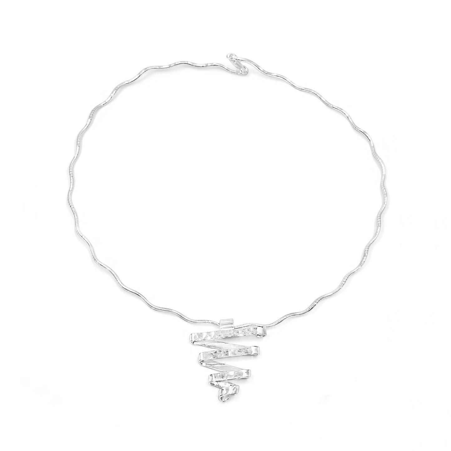 Synergy Wavy Pendant Necklace