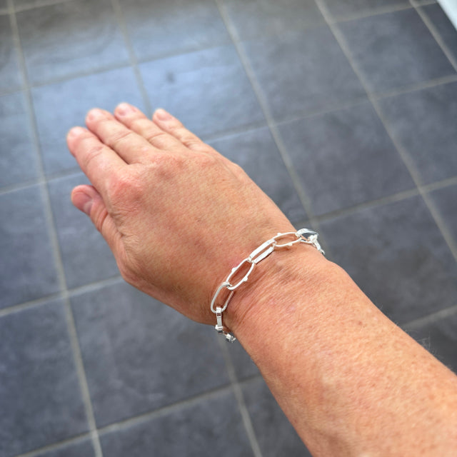 Tranquility Fancy Chain Link Bracelet